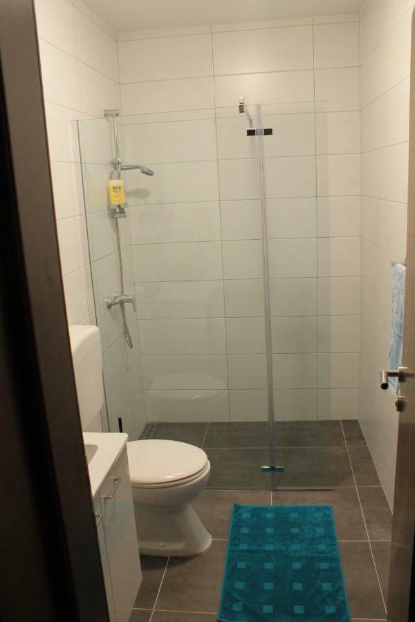 Apartments Dina Pula Zewnętrze zdjęcie