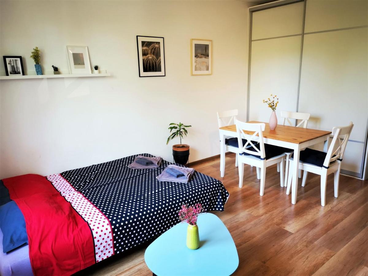 Apartments Dina Pula Zewnętrze zdjęcie